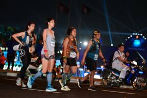 BIB: 429, 420, 43169
                            <button type="button" onclick="openModal(15319152)" class="btn btn-primary btn-sm float-right btn-popup" data-toggle="modal" data-target=".modal-high-quality">
                        <i class="fas fa-shopping-cart"></i> Add to Cart
                    </button>
                                            <button type="button" onclick="isThisMe(15319152, true)" class="btn btn-success btn-sm float-right btn-popup btn-isme hidden" data-toggle="tooltip" data-placement="bottom" title="นี่คือรูปของคุณใช่ไหม คลิกที่นี่เพื่อเอาเข้าอัลบั้ม">
                        <i class="fas fa-plus"></i> Add to album
                    </button>
                    <button type="button" onclick="isThisMe(15319152, false)" class="btn btn-warning btn-sm float-right btn-popup btn-isnotme hidden">
                        <i class="fas fa-ban"></i> Remove from album
                    </button>